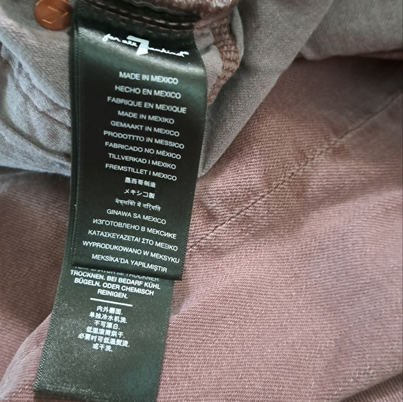 7 FOR ALL MANKIND SIZE 36×32 WOMEN'S PURPLE SLIMMY JEANS. - Picture 3 of 7